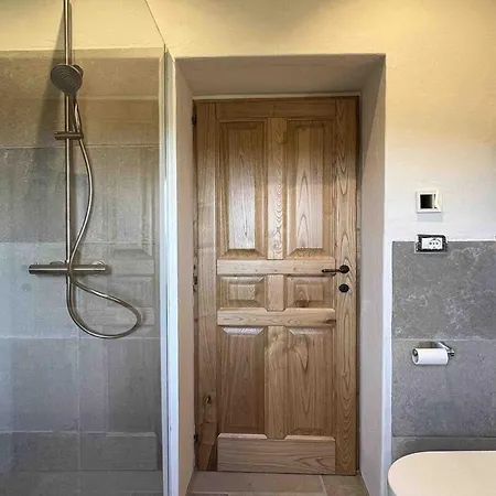 Dom wakacyjny Casa La Quercia *